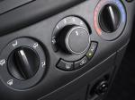 Holden Barina Sedan 2006 года